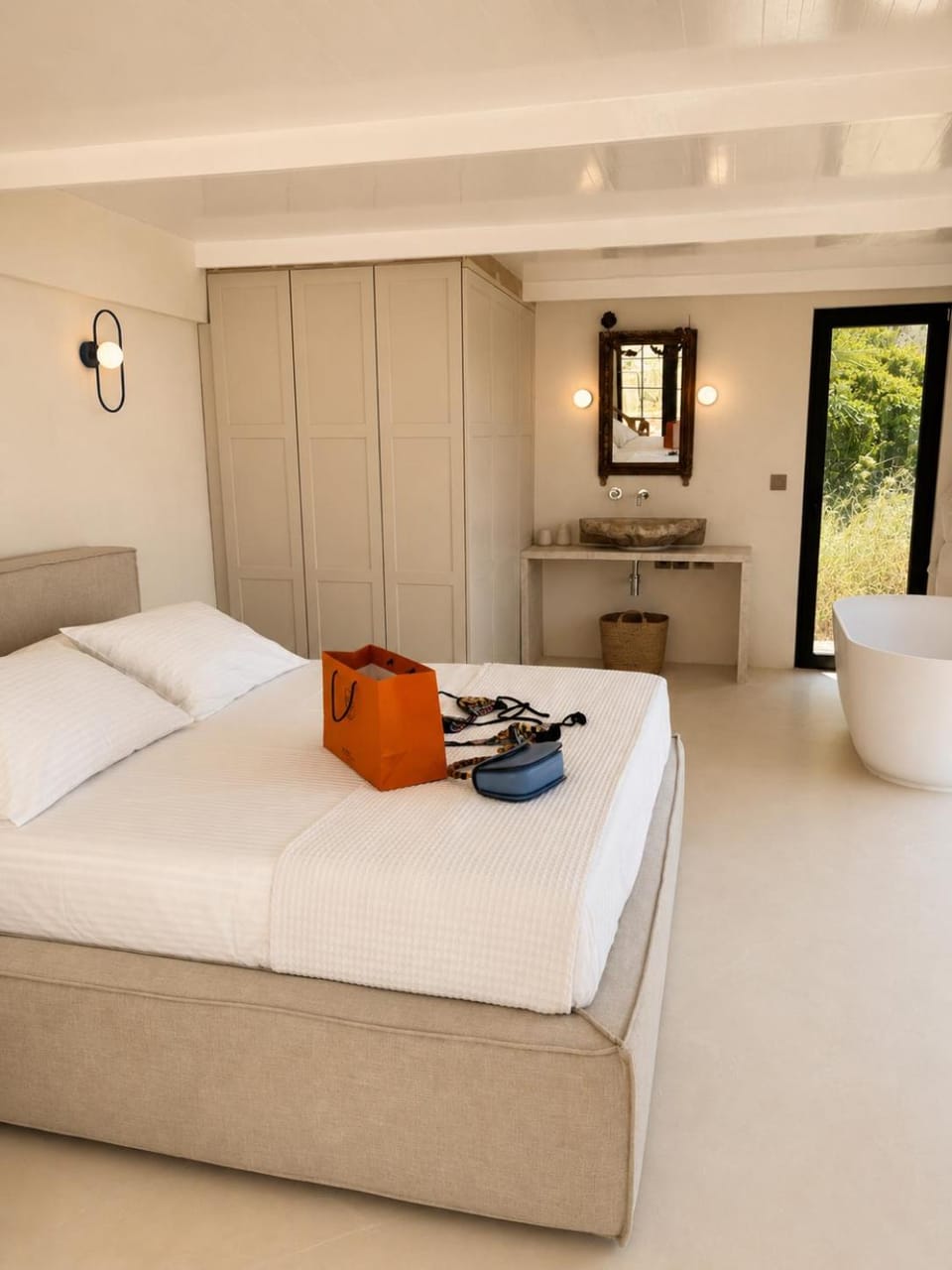 THE HILL Suite House in Ialysos