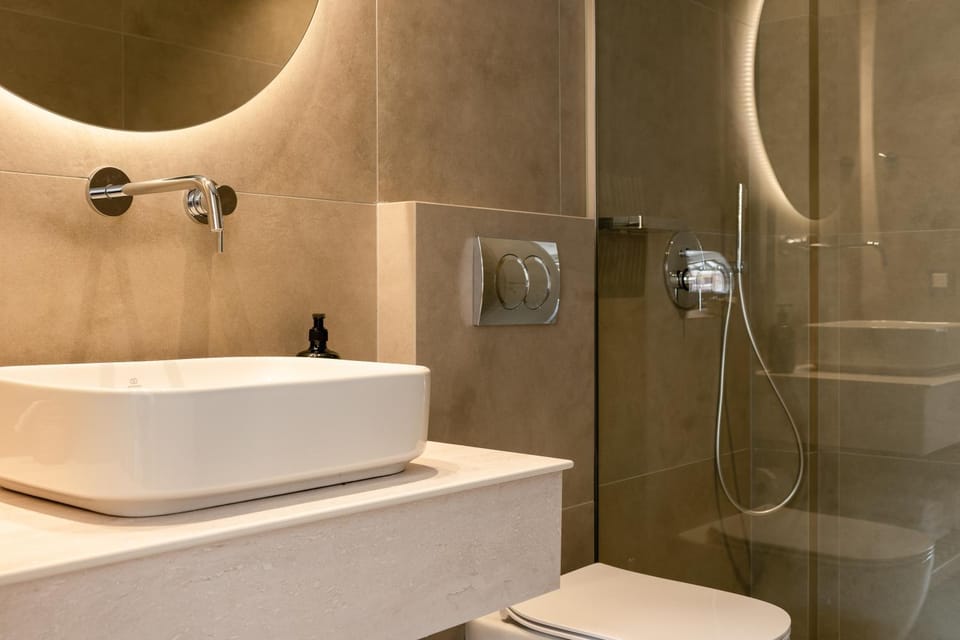 Shower, Toilet, Bathroom