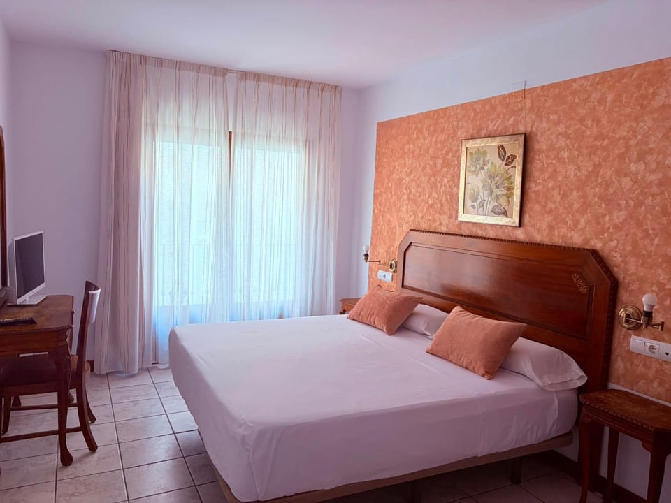 Hotel Alandalus Hotel in Río de Torrox