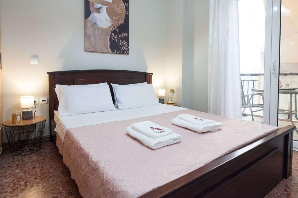 Anaris 2 Bd Balcony Hidden Gem in Drapetsona Apartment in Pireas