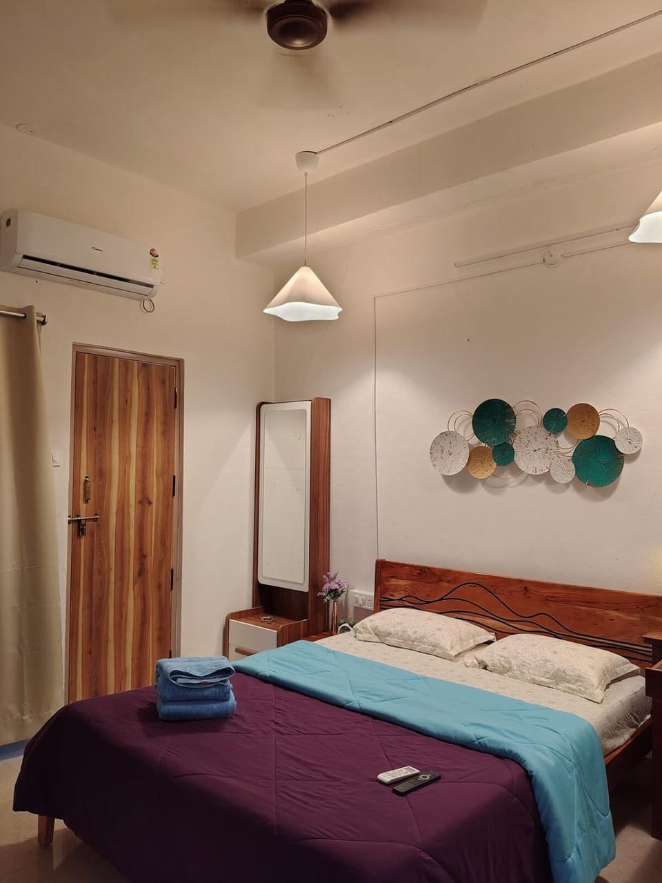 Casa Heritage Private room in a 3BHK with balcony Vacation rental in Hyderabad