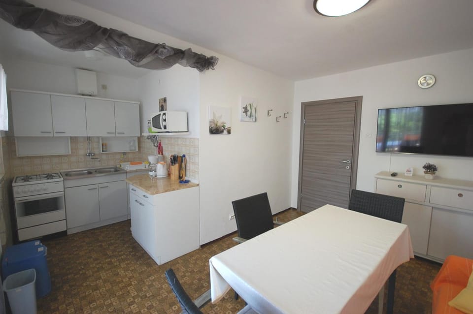 Balcony/Terrace, Kitchen or kitchenette, Living room, Dining area
