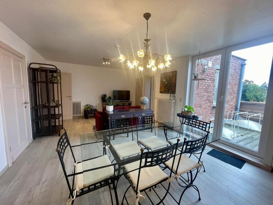 Logies Starlette La Pompe chez Armand Apartment in Flanders