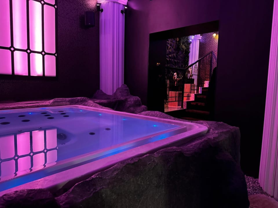 Hot Tub