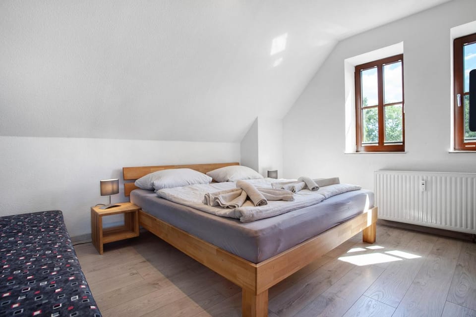 Property building, Living room, Bedroom