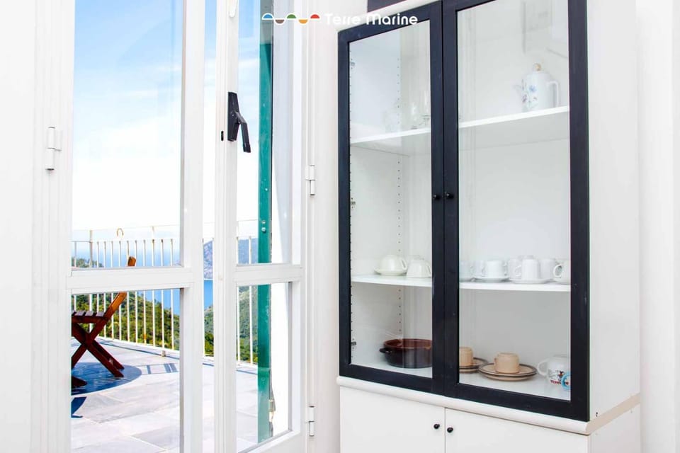 Sea Wall, Terre Marine Apartment in Cinque Terre