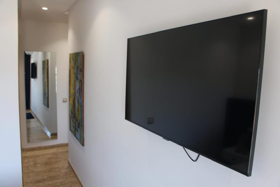 TV and multimedia, Evening entertainment, Bedroom