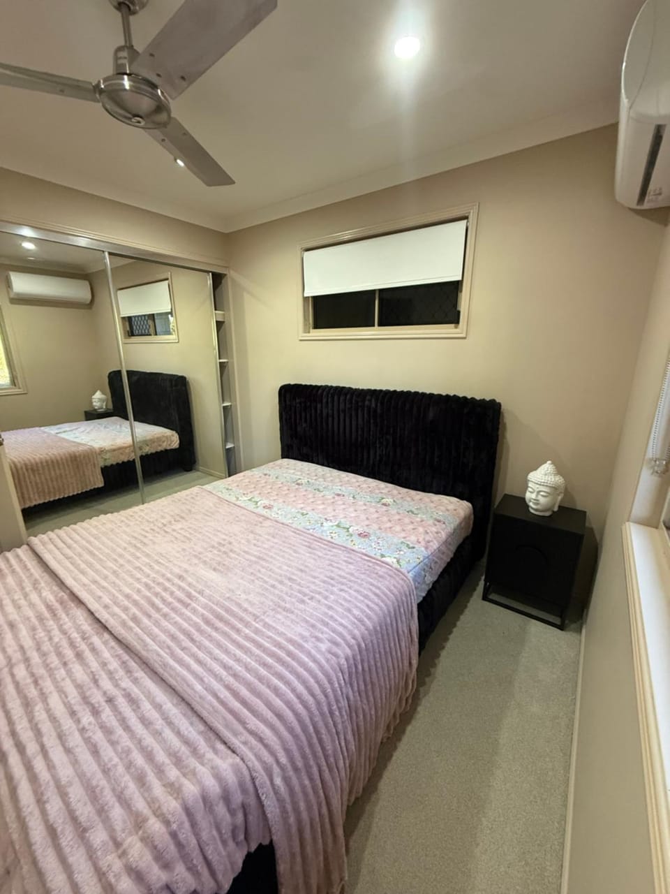 Serene Glen Eden Retreat Ground Floor in a shared property Vacation rental in Gladstone