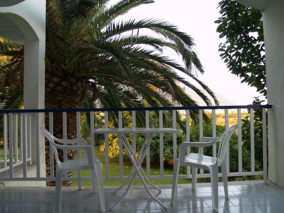 Patio, Balcony/Terrace
