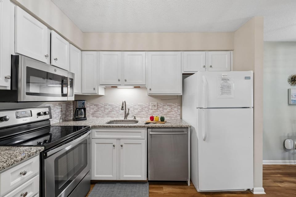 Kitchen or kitchenette, oven, stove, toaster