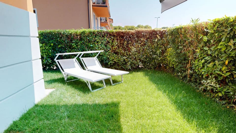 Patio, Garden, Garden view