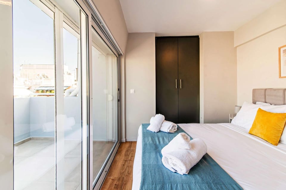 Bed, Photo of the whole room, Bedroom, towels, wardrobe
