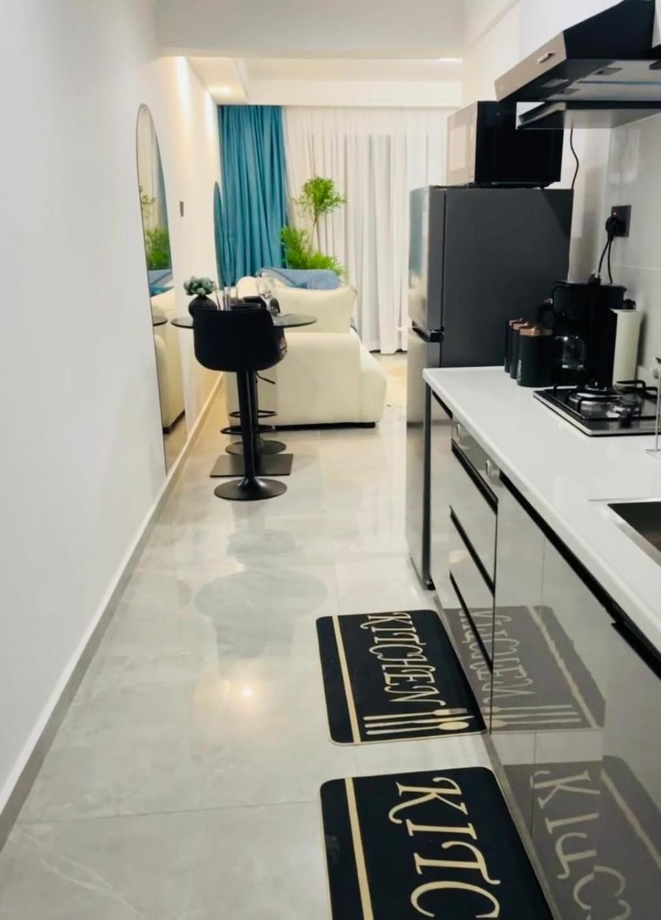 Kitchen or kitchenette
