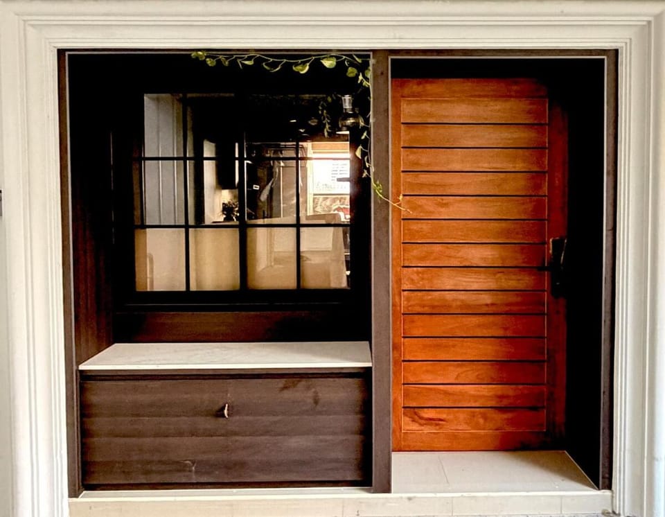 Luxury Loft Villa 3BR Sleeps 10 Near BTS Silom Villa in Bangkok