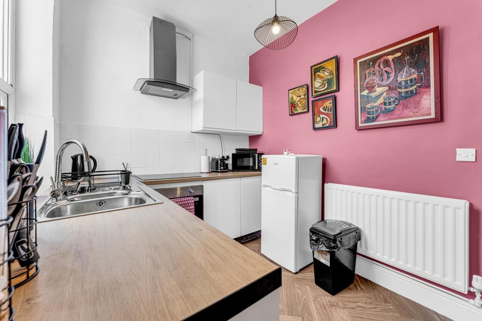 Kitchen or kitchenette, Decorative detail, microwave, oven, stove