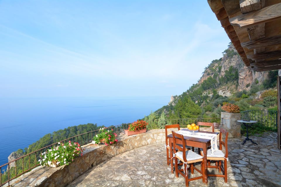 Day, Balcony/Terrace, Mountain view, Sea view