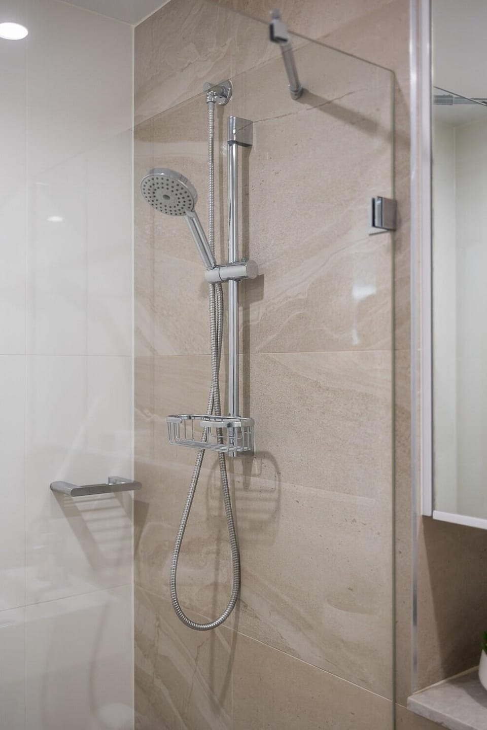 The Lidcombe Luxe Pool Sauna Gym Secure Parking Apartment in Lidcombe