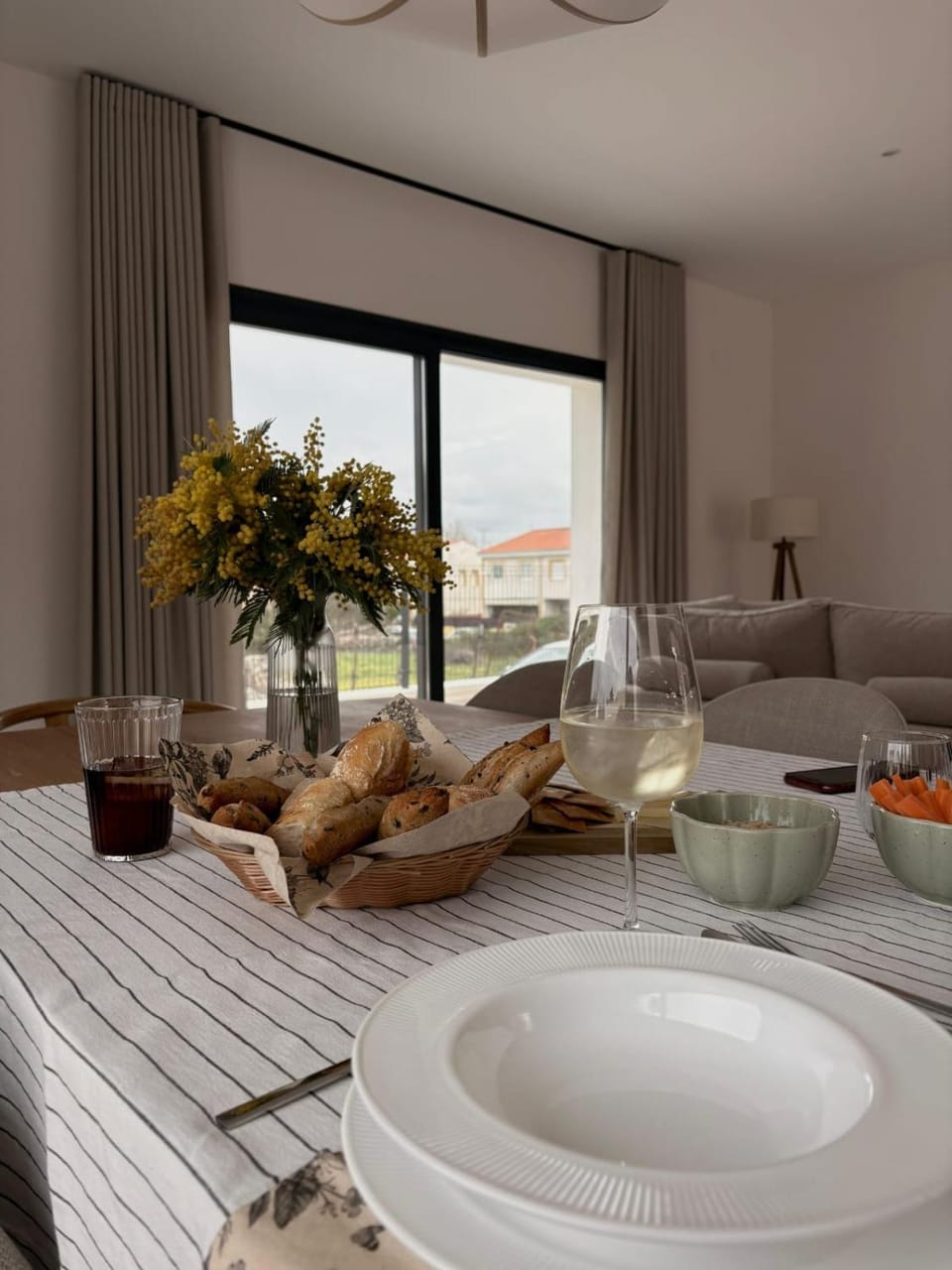 Dining area, Food, Lunch