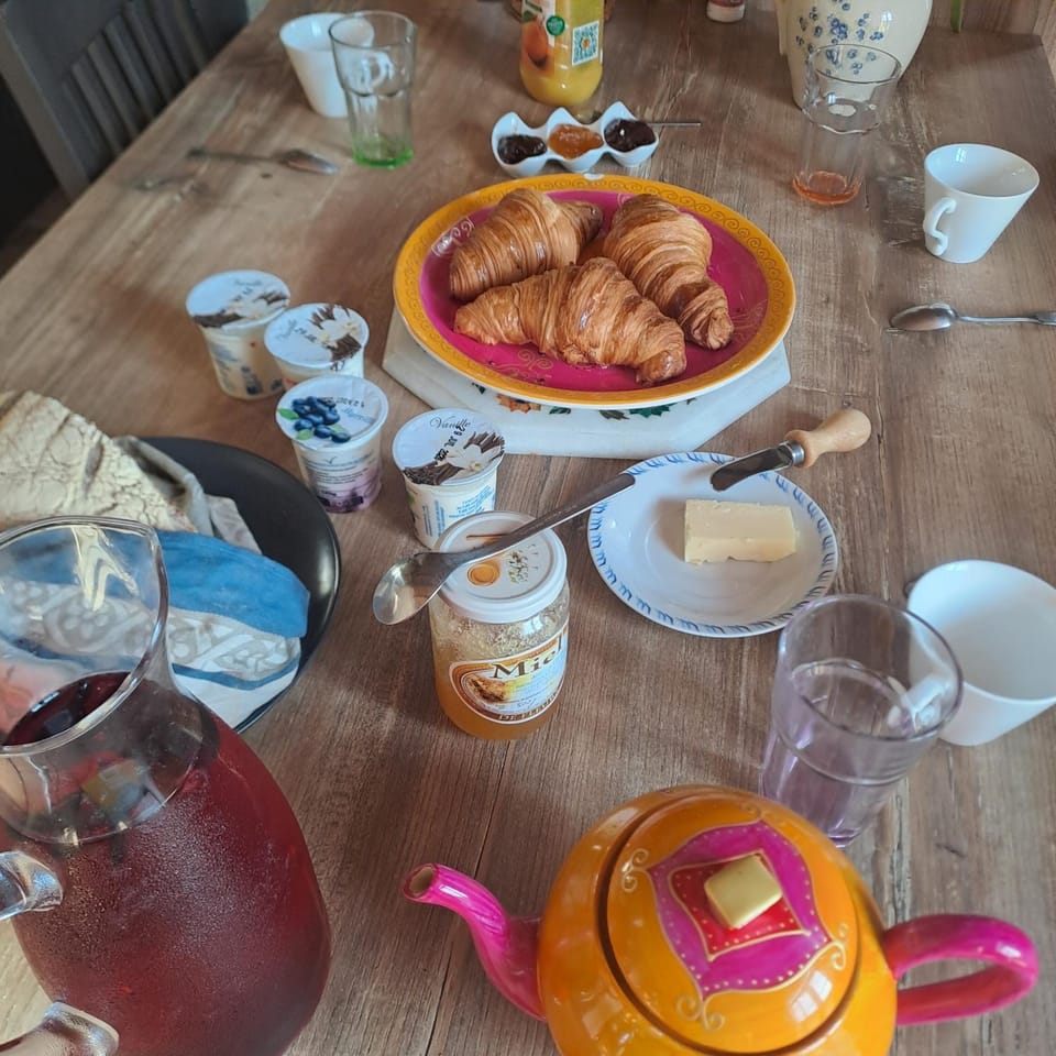 Le curé est parti, chambres d'hôtes Bed and Breakfast in Nouvelle-Aquitaine
