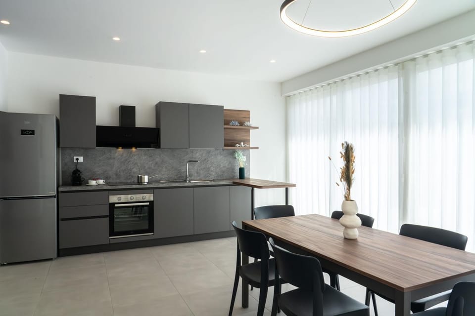 Family d'Orlando Apartments House in Capo d'Orlando