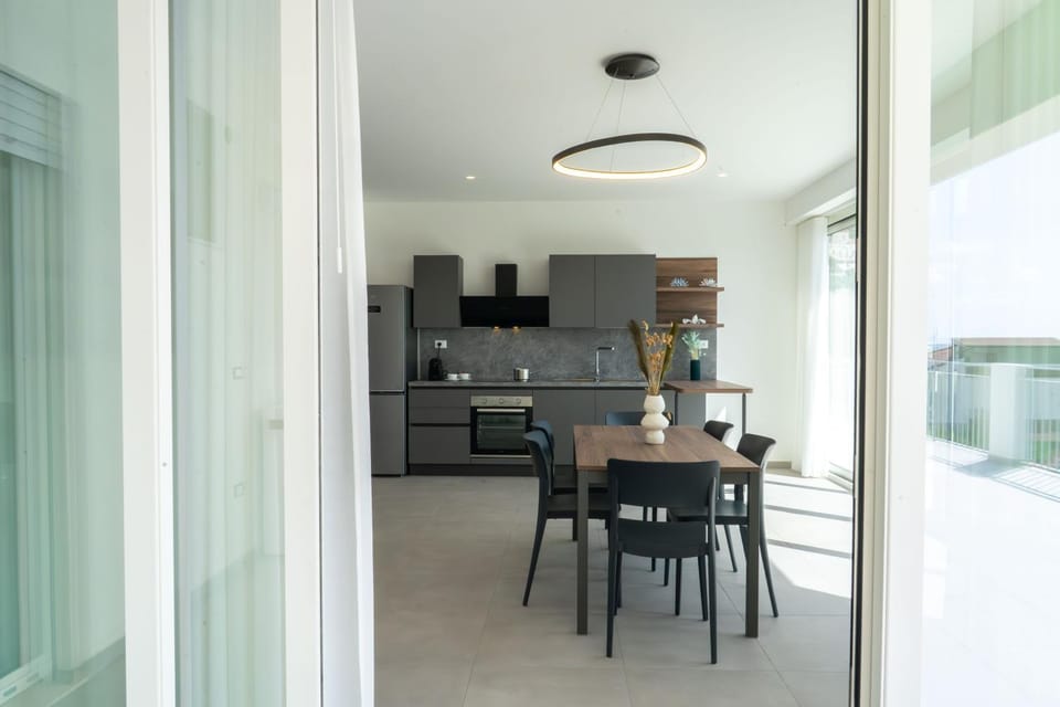 Family d'Orlando Apartments House in Capo d'Orlando