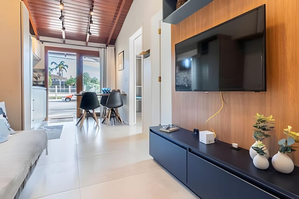 Casa 2 quartos Jurerê Internacional - J35 House in Florianopolis