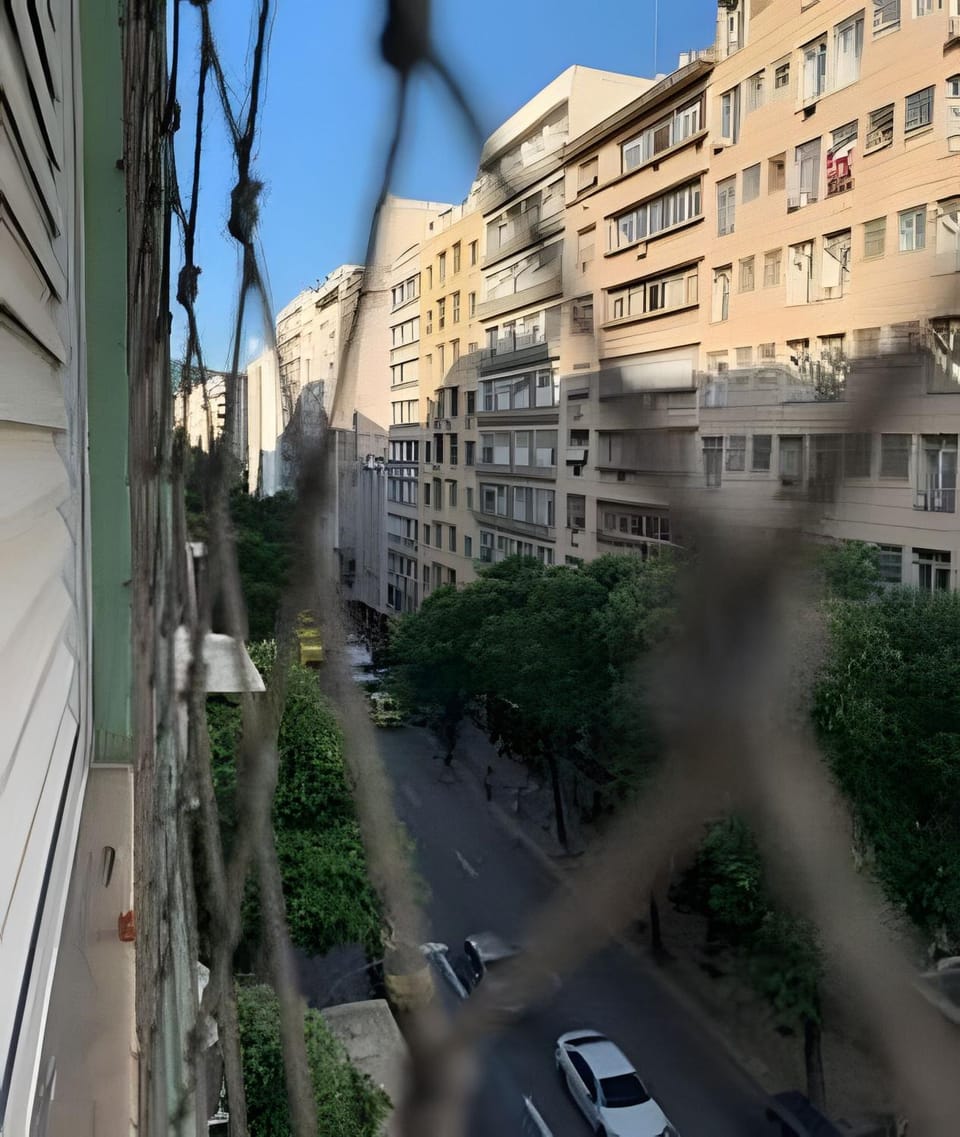 O Básico Luxuoso no coração de Copacabana House in Rio de Janeiro