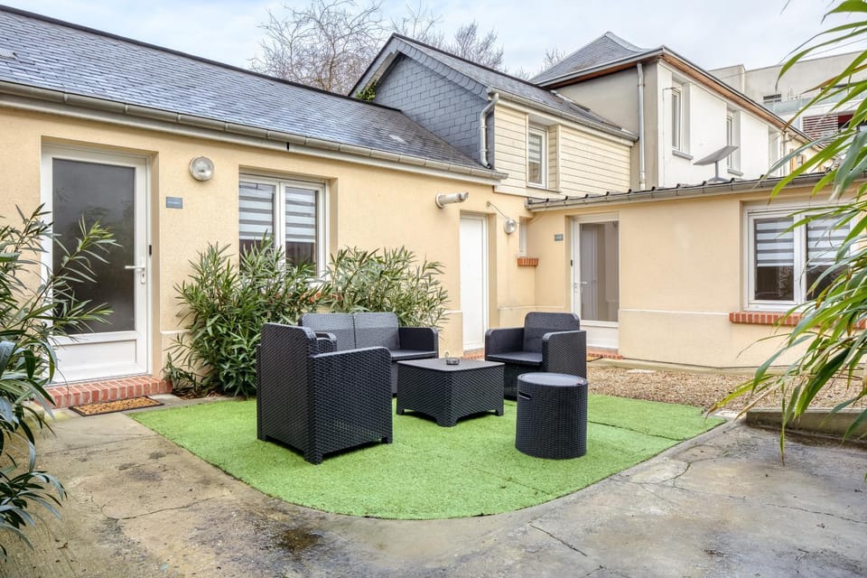 Patio, Garden view, Inner courtyard view