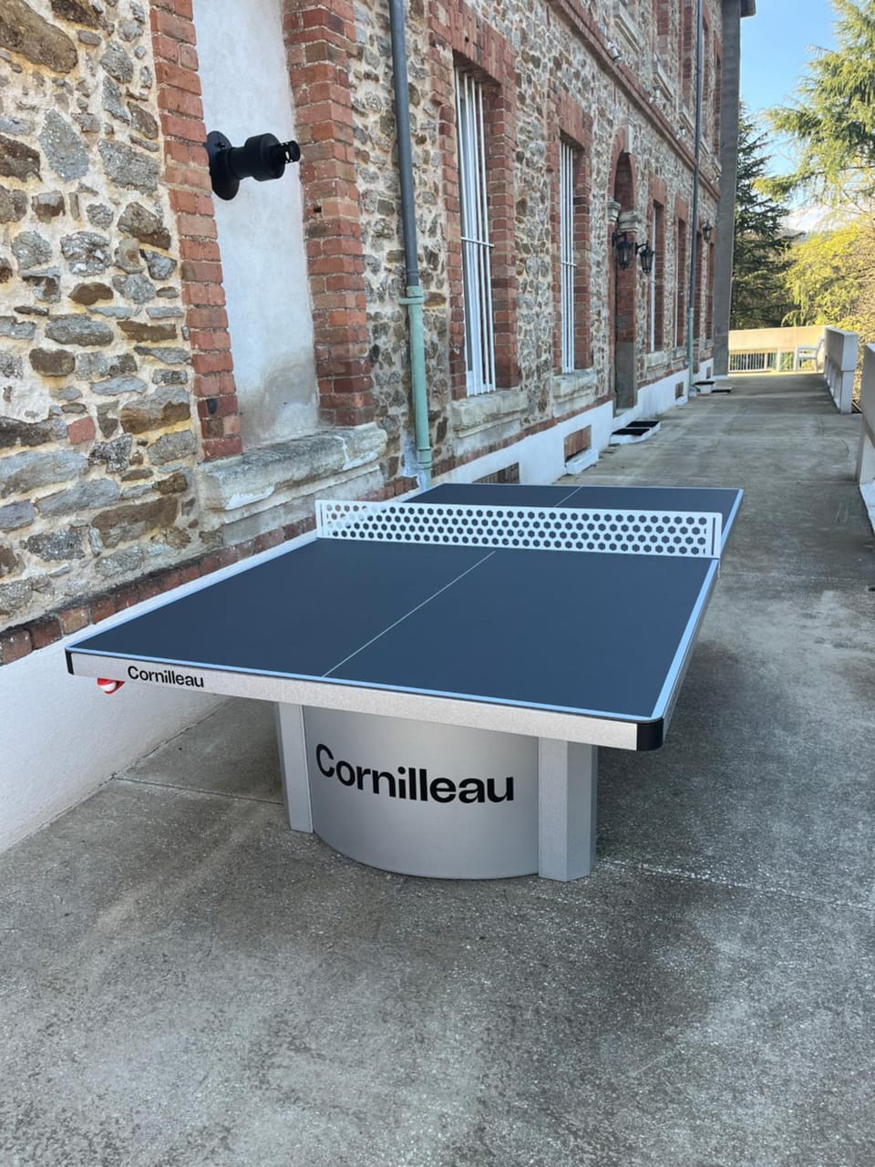 Table tennis