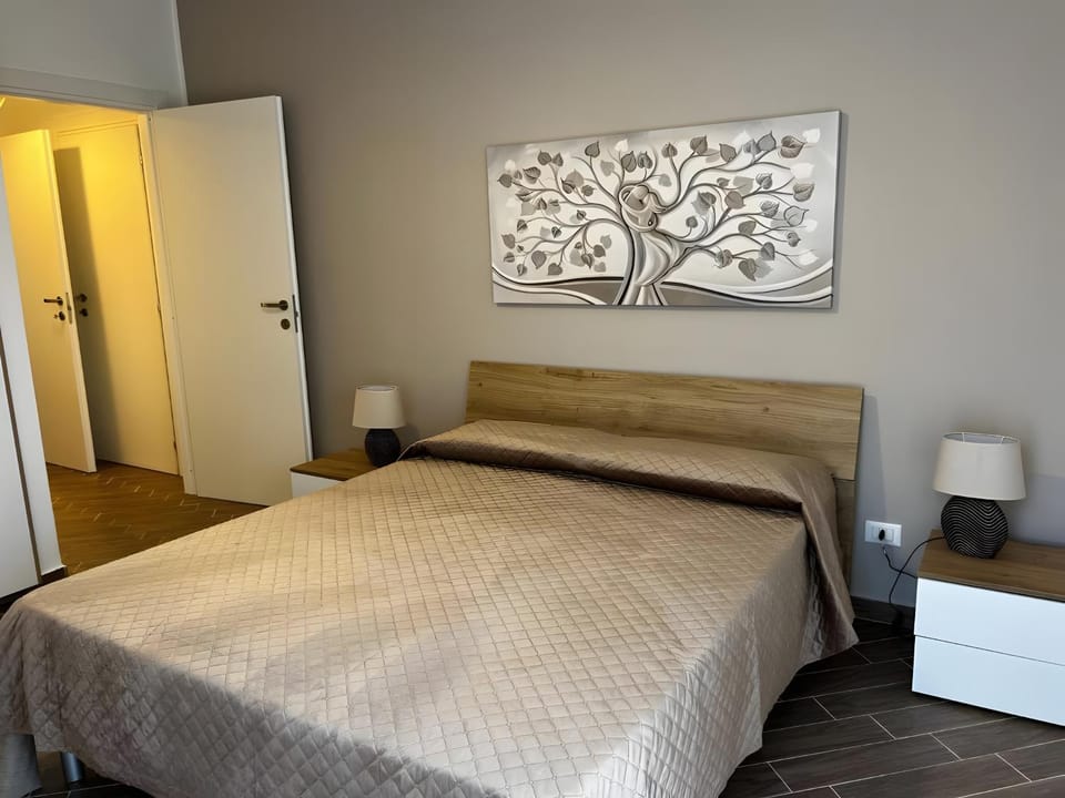 Living room, Bedroom