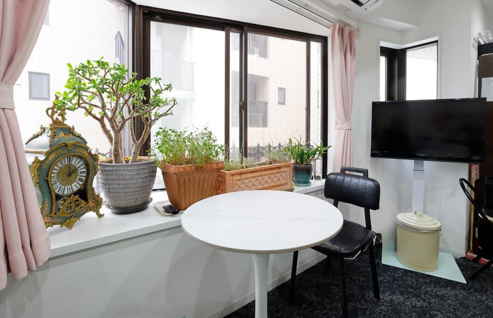 Tokyo Shinjuku RH Hostel in Shinjuku