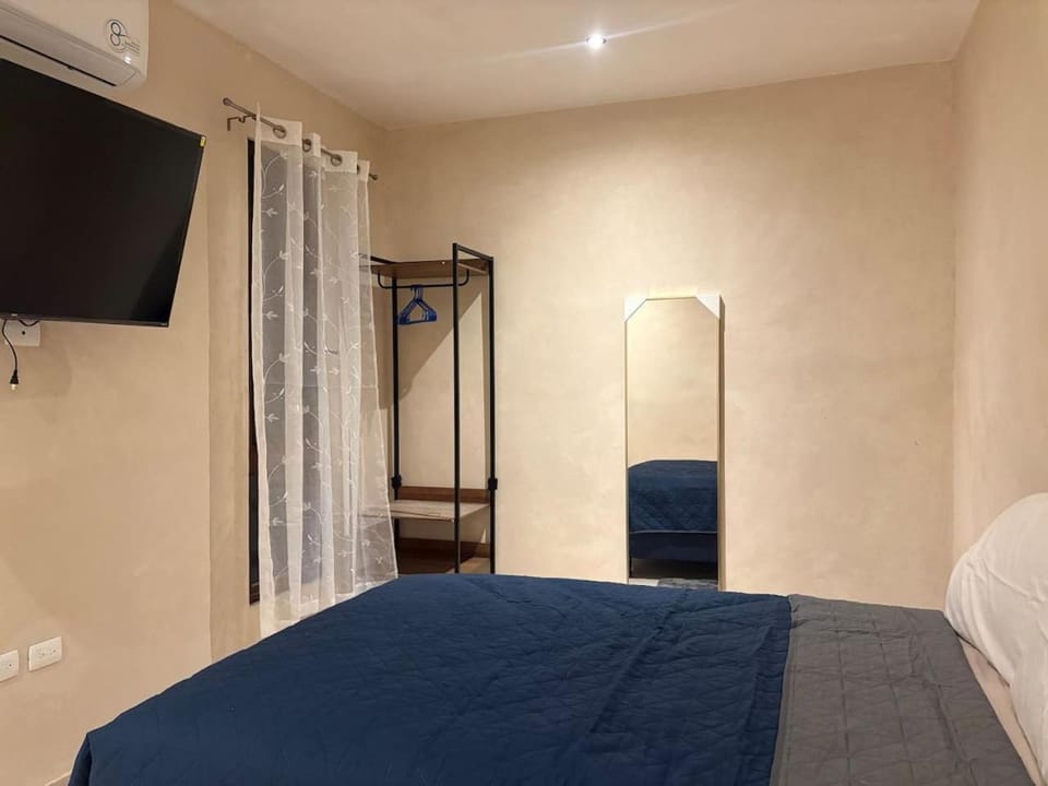 Bed, Bedroom, air conditioner