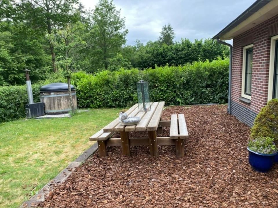Eendje 2 I Luxe recreatiewoning met hottub House in Ermelo