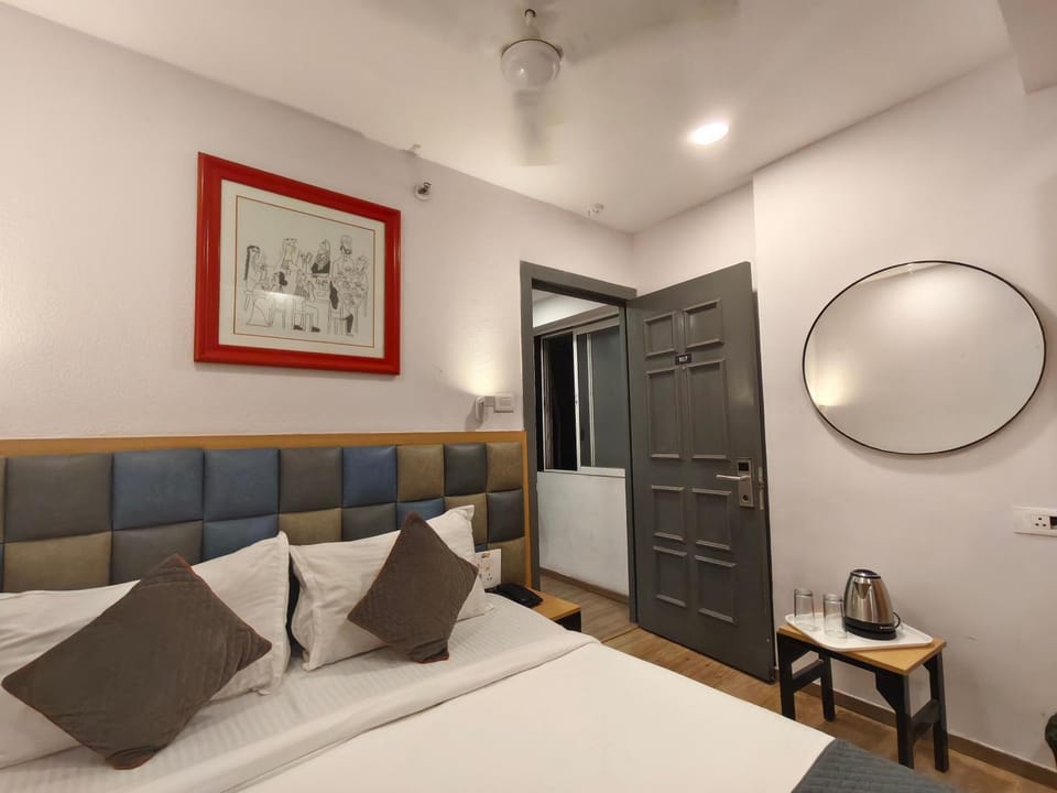 Smooth Checkin By City Avenue - Mumbai Hotel in Mumbai