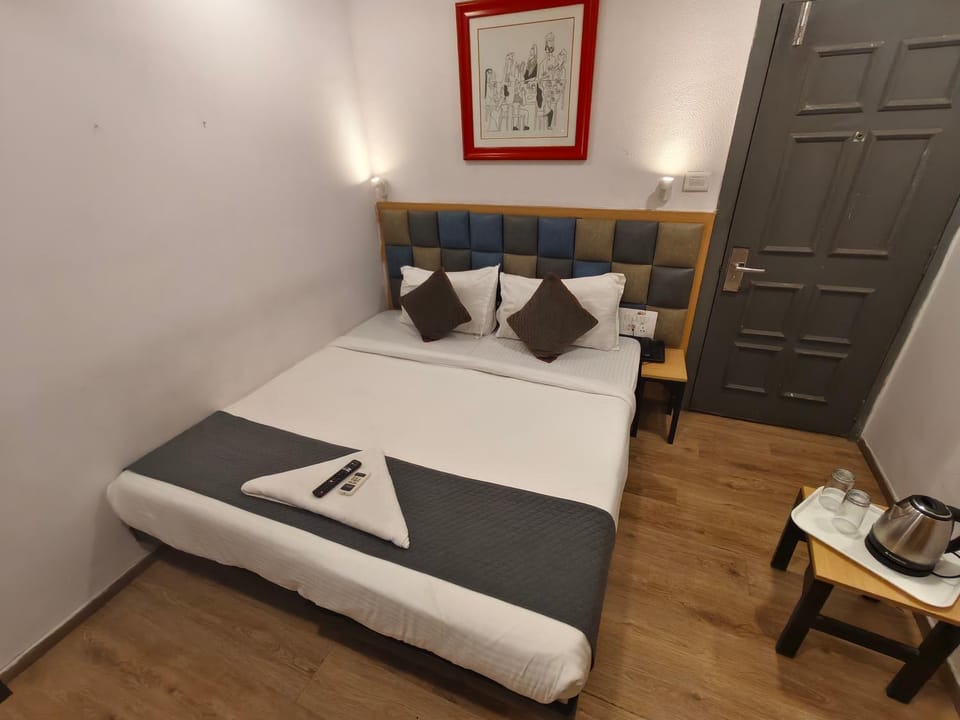 Smooth Checkin By City Avenue - Mumbai Hotel in Mumbai