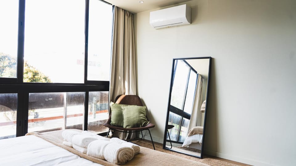 Bed, Bedroom, towels, air conditioner
