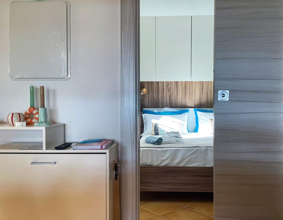 L'angolo di RosAura - Casa Vacanze - Lavinio Mare - Holiday Home House in Anzio