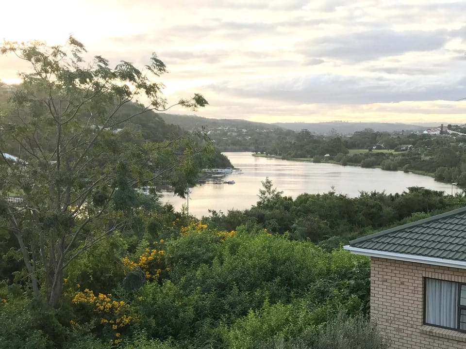 Nearby landmark, Natural landscape, River view, River view