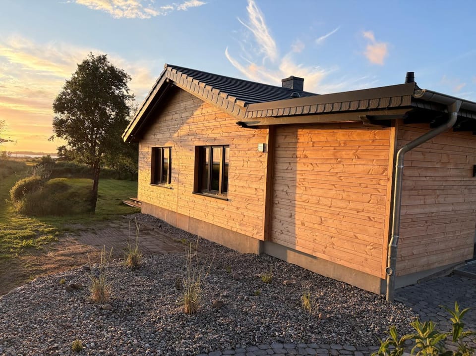 Exklusives Ferienhaus im Erstbezug mit unverbautem Blick auf das Salzhaff House in Rerik