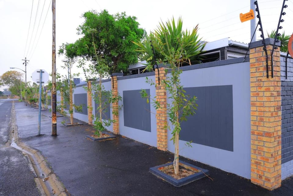 Property building, Street view