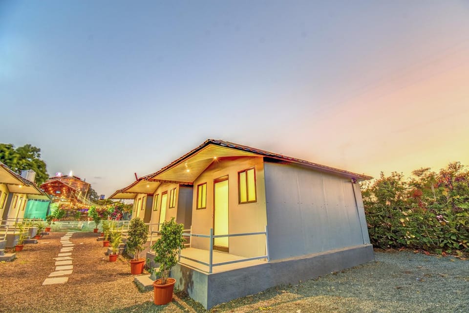 Hotel Briko Lodging & Resort Hotel in Maharashtra