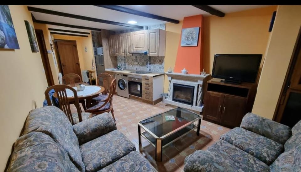 Casa Rústica Mariana House in Senabria