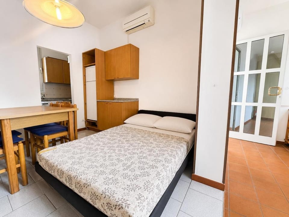 Beach Apartment with Private Parking in Jesolo Apartment in Lido di Jesolo