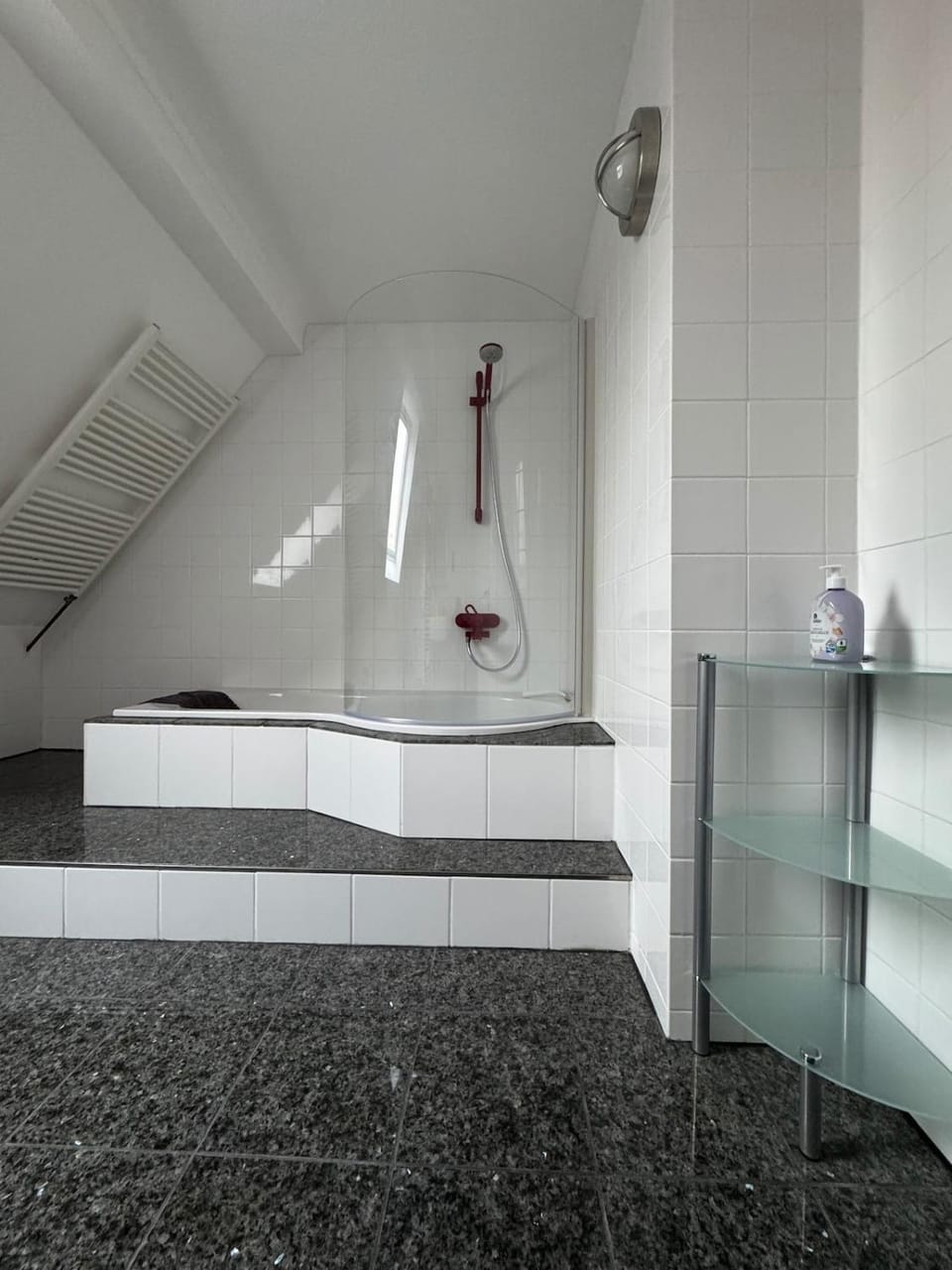 Bathroom, Bath