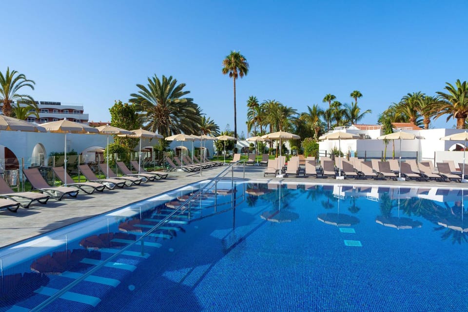 Garden, Swimming pool