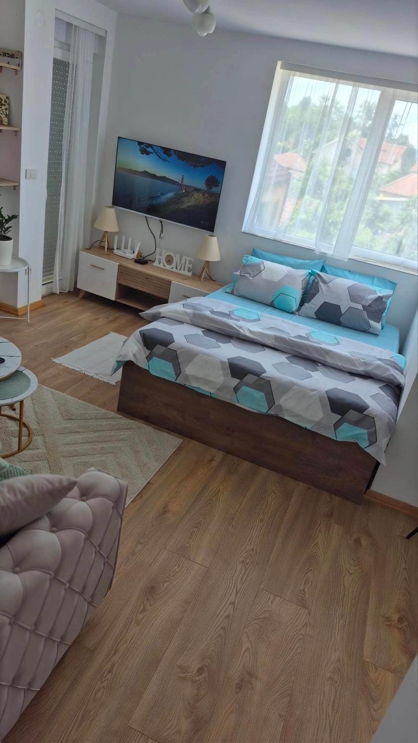 Photo of the whole room