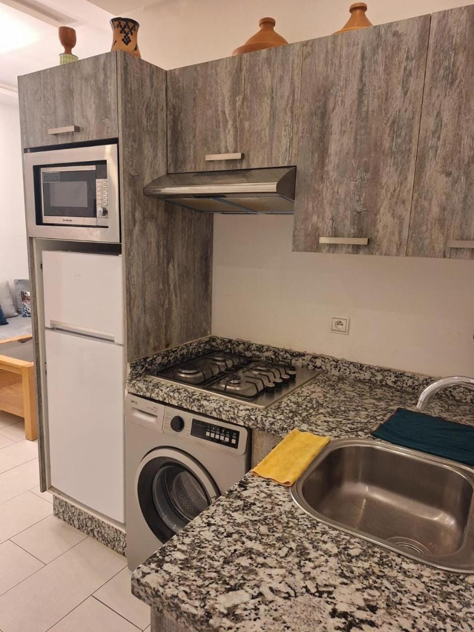 Kitchen or kitchenette