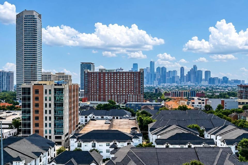 Property building, Day, Neighbourhood