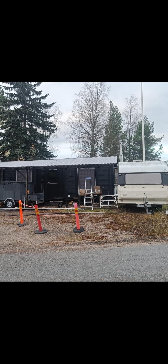 Himos, Wood Sauna & Hot Tub x 6 persons Campground/ 
RV Resort in Finland