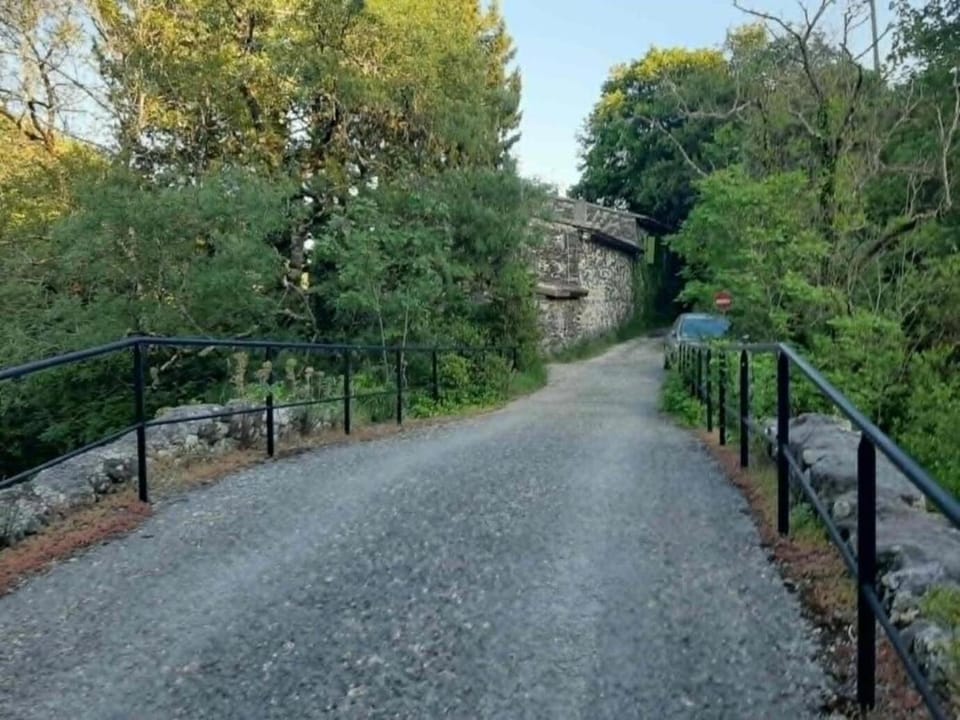 Day, Neighbourhood, Natural landscape